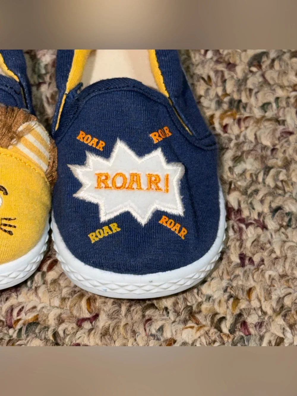Infant size 2 Slip-On Lion Shoes in Navy and Yellow